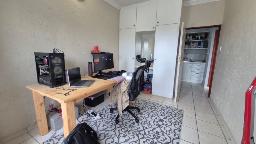 To Let 2 Bedroom Property for Rent in Tergniet Western Cape